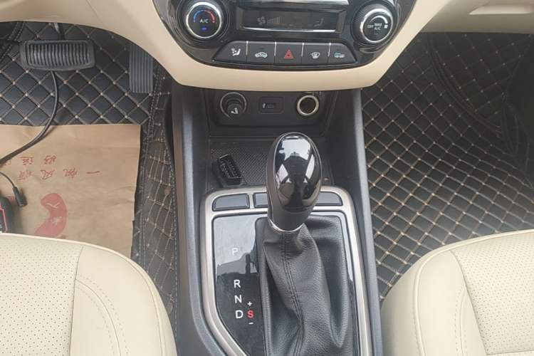 Used CHANGAN Eado 2016 1.6L Automatic Trend Model Gear Lever
