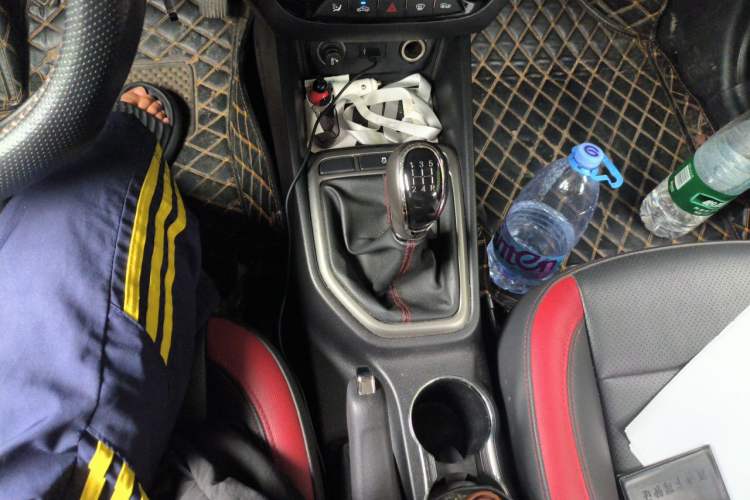 Used CHANGAN Eado 2016 1.6L Manual Junku Model Gear Lever