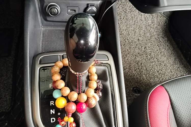 Used CHANGAN Eado 2016 1.6L Automatic Junku Model Gear Lever