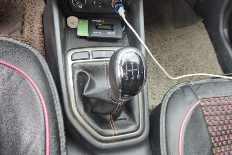 Used CHANGAN Eado 2016 1.6L GDI Manual JingShang Model Gear Lever