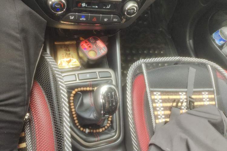 Used CHANGAN Eado 2016 1.6L Manual Junku Model Gear Lever
