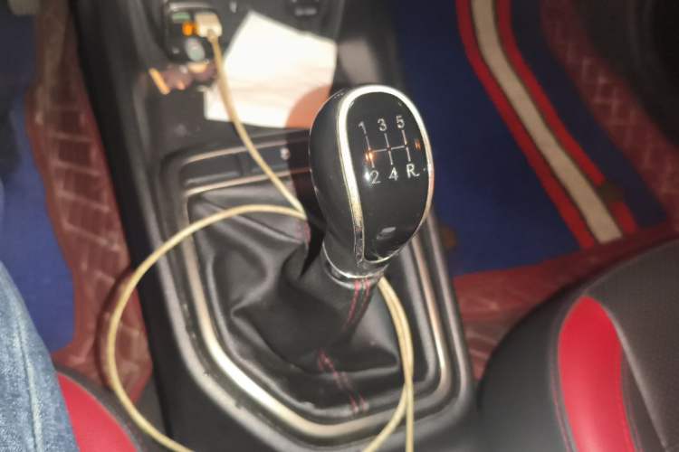 Used CHANGAN Eado 2016 1.6L Manual Junku Model Gear Lever