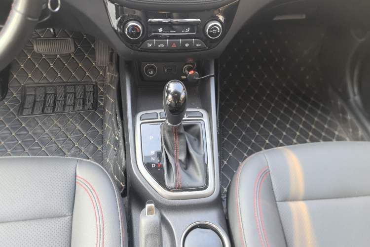Used CHANGAN Eado 2016 1.6L Automatic Trend Model Gear Lever
