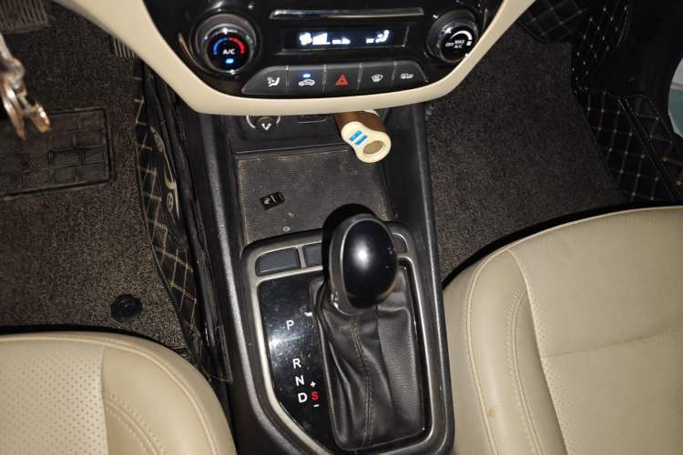 Used CHANGAN Eado 2016 1.6L Automatic Trend Model Gear Lever