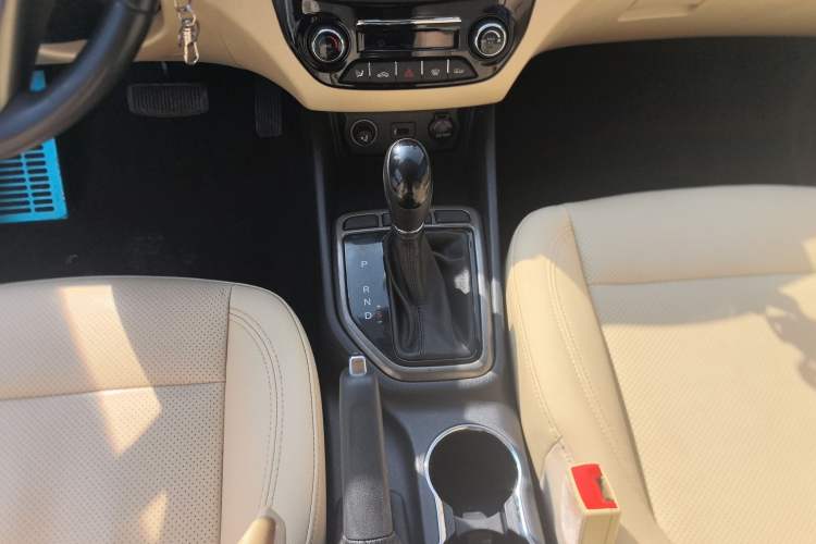 Used CHANGAN Eado 2016 1.6L Automatic Trend Model Gear Lever