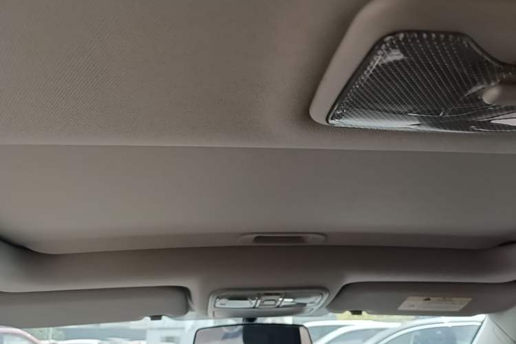 Used CHANGAN Eado 2016 1.6L Automatic Junku Model Headliner