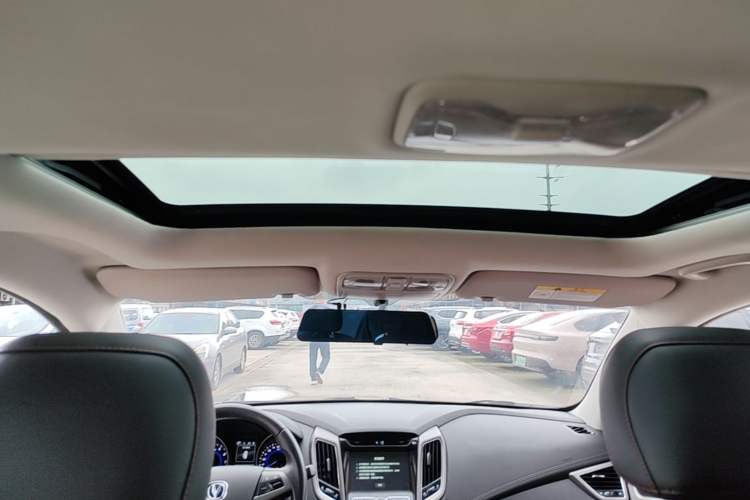 Used CHANGAN Eado 2016 1.6L Automatic Junku Model Headliner