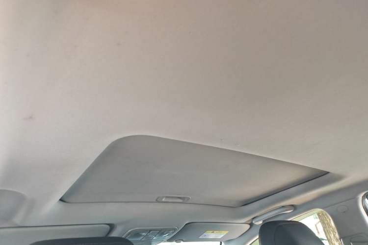 Used CHANGAN Eado 2016 1.6L Manual Fashion Edition Headliner