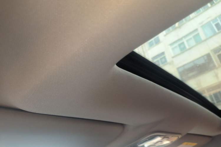 Used CHANGAN Eado 2016 1.6L Automatic Junku Model Headliner