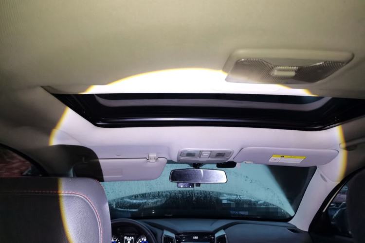 Used CHANGAN Eado 2016 1.6L Automatic Junku Model Headliner