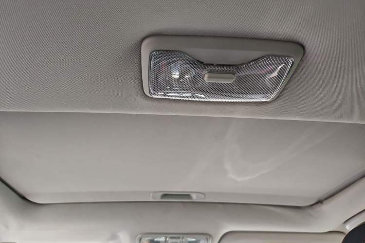 Used CHANGAN Eado 2016 1.6L Automatic Junku Model Headliner