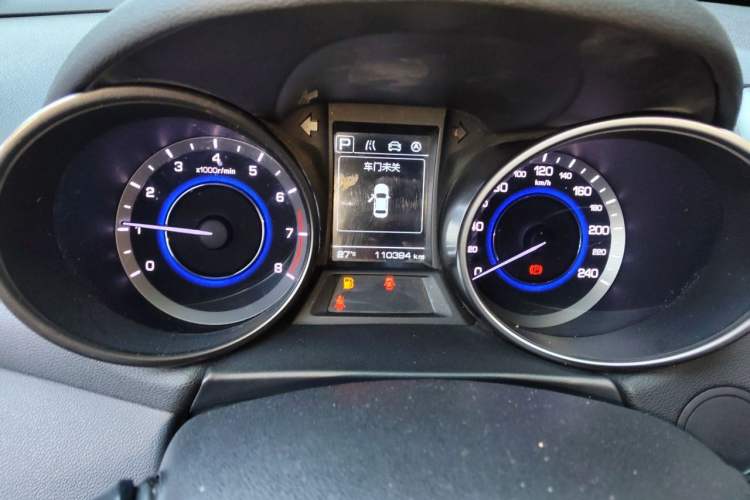 Used CHANGAN Eado 2016 1.6L Automatic Trend Model Instrument Cluster