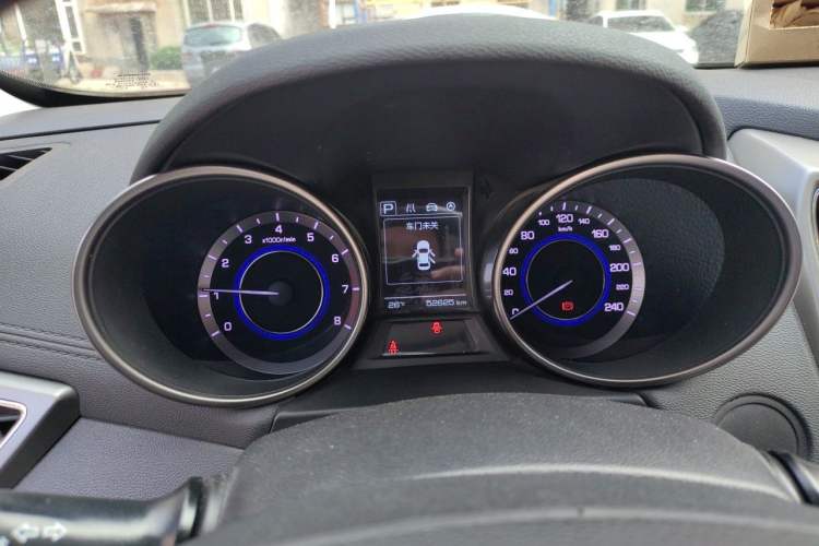 Used CHANGAN Eado 2016 1.6L Automatic Junku Model Instrument Cluster