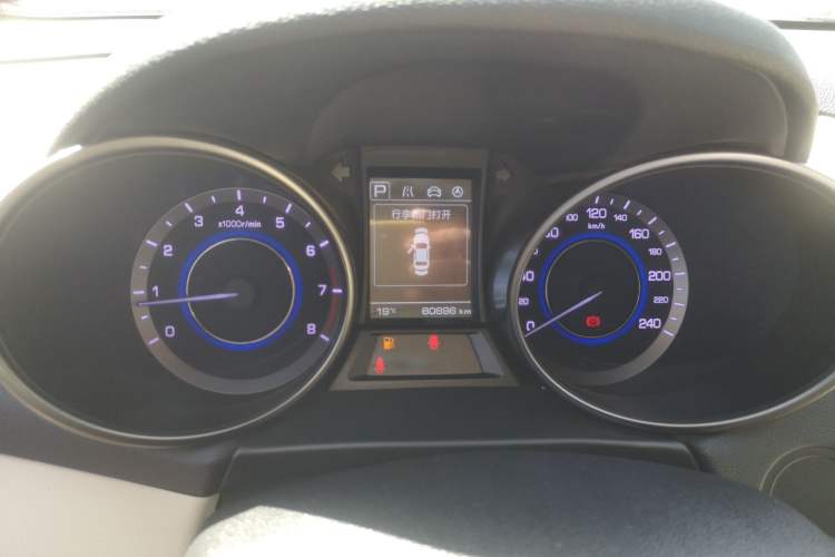 Used CHANGAN Eado 2016 1.6L Automatic Trend Model Instrument Cluster