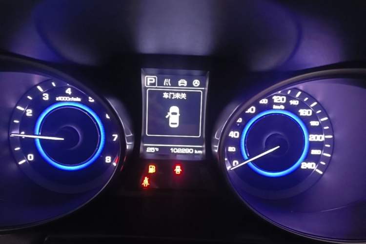 Used CHANGAN Eado 2016 1.6L Automatic Trend Model Instrument Cluster