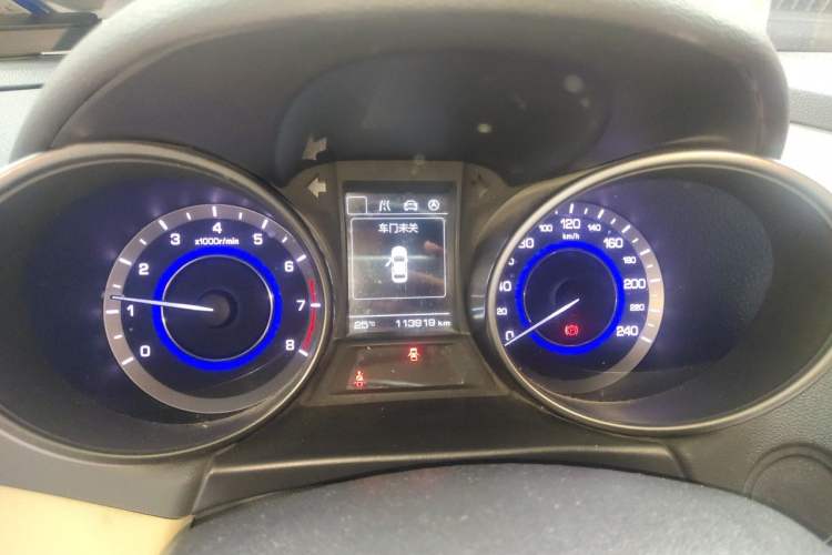 Used CHANGAN Eado 2016 1.6L Manual Fashion Edition Instrument Cluster