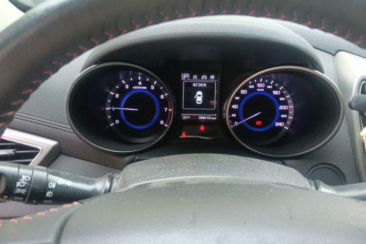 Used CHANGAN Eado 2016 1.6L Automatic Trend Model Instrument Cluster