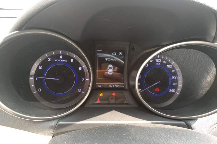 Used CHANGAN Eado 2016 1.6L Manual Fashion Edition Instrument Cluster