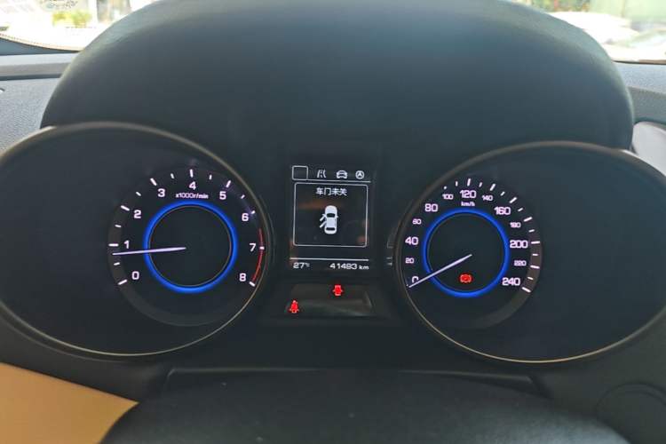 Used CHANGAN Eado 2016 1.6L Manual Fashion Edition Instrument Cluster