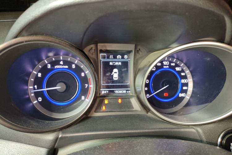 Used CHANGAN Eado 2016 1.6L Manual Fashion Edition Instrument Cluster