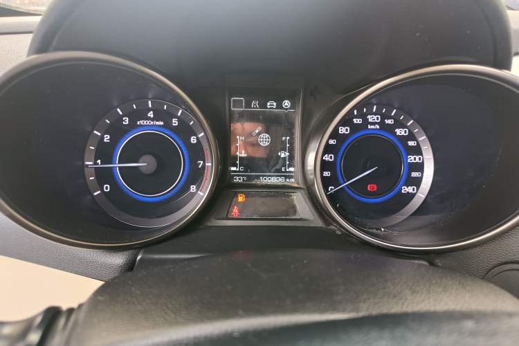 Used CHANGAN Eado 2016 1.6L Manual Fashion Edition Instrument Cluster