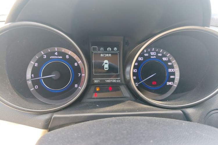 Used CHANGAN Eado 2016 1.6L Manual Fashion Edition Instrument Cluster