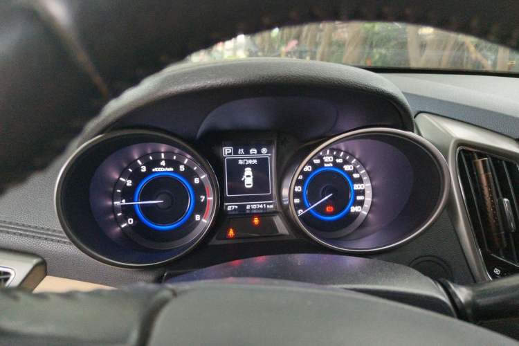 Used CHANGAN Eado 2016 1.6L Automatic Trend Model Instrument Cluster