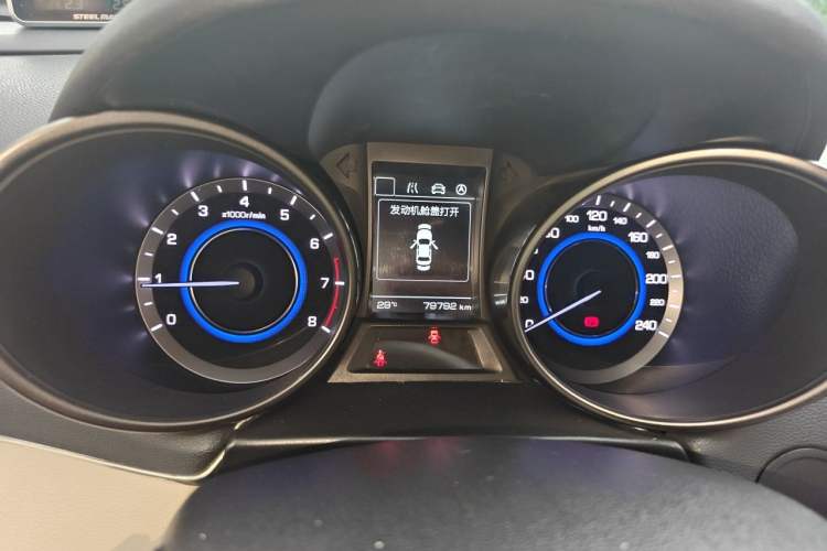 Used CHANGAN Eado 2016 1.6L Manual Fashion Edition Instrument Cluster