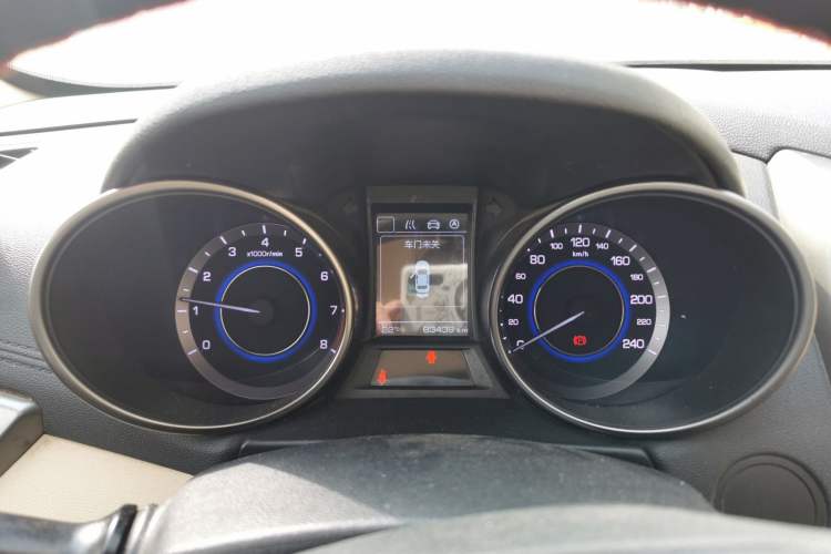 Used CHANGAN Eado 2016 1.6L Manual Fashion Edition Instrument Cluster