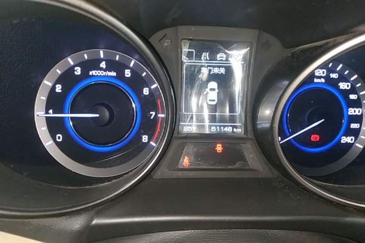Used CHANGAN Eado 2016 1.6L Manual Fashion Edition Instrument Cluster
