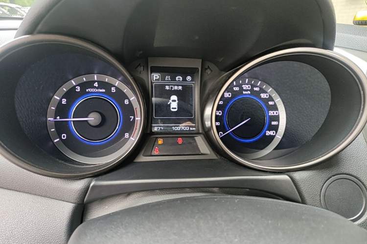 Used CHANGAN Eado 2016 1.6L Automatic Junku Model Instrument Cluster