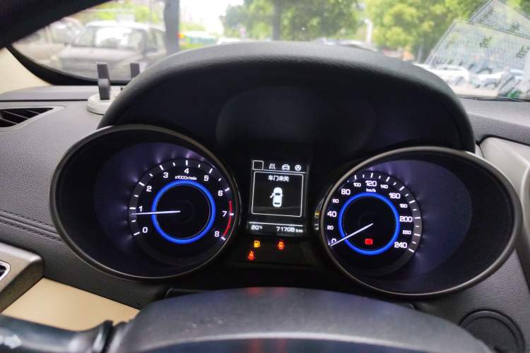 Used CHANGAN Eado 2016 1.6L Manual Fashion Edition Instrument Cluster