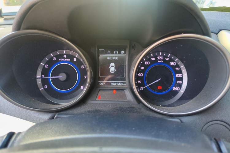 Used CHANGAN Eado 2016 1.6L Manual Fashion Edition Instrument Cluster