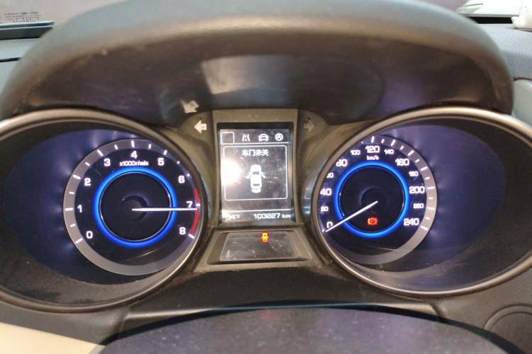 Used CHANGAN Eado 2016 1.6L Manual Fashion Edition Instrument Cluster