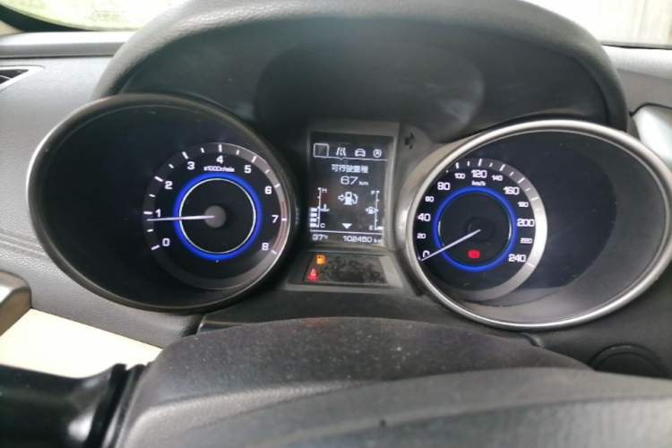 Used CHANGAN Eado 2016 1.6L Manual Fashion Edition Instrument Cluster