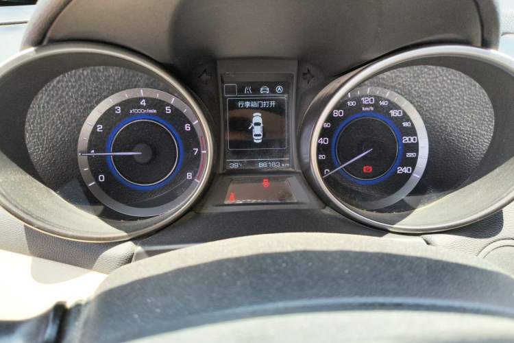 Used CHANGAN Eado 2016 1.6L Manual Fashion Edition Instrument Cluster