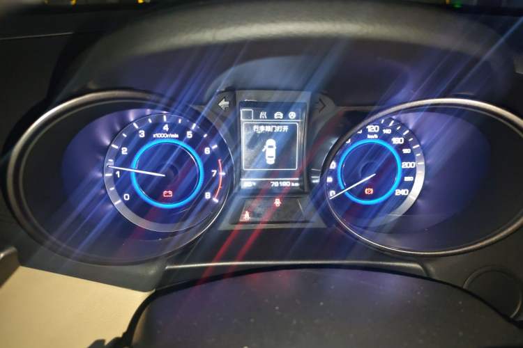 Used CHANGAN Eado 2016 1.6L Manual Fashion Edition Instrument Cluster