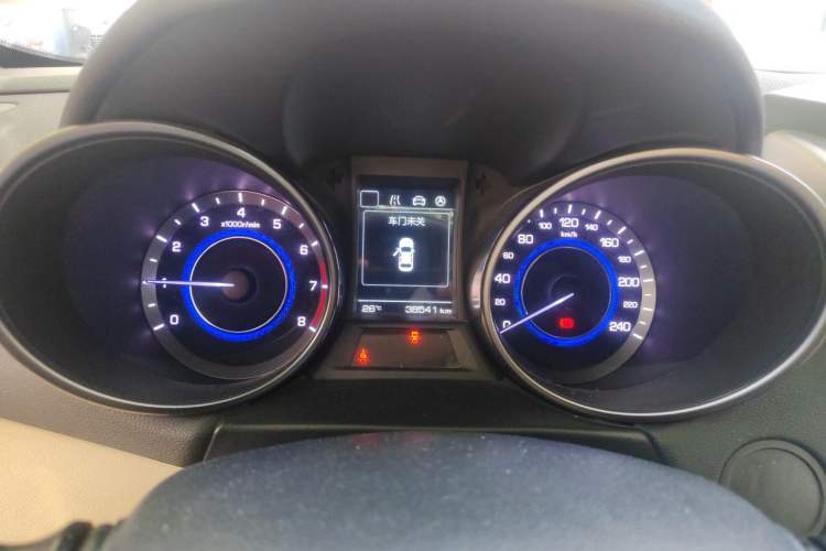 Used CHANGAN Eado 2016 1.6L Manual Fashion Edition Instrument Cluster