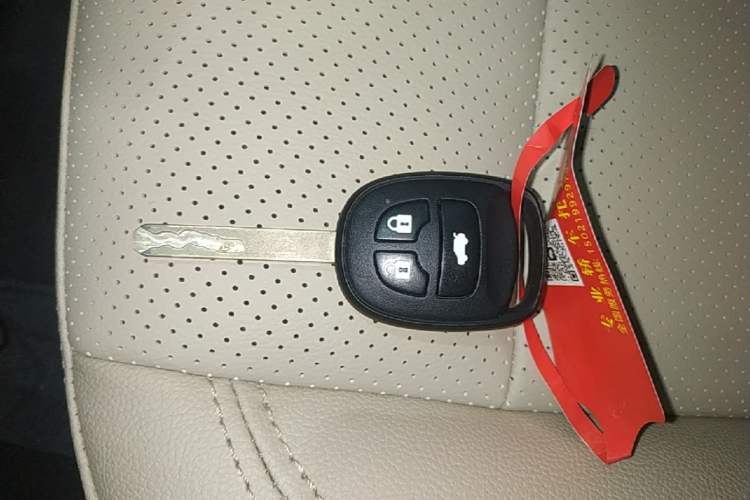 Used CHANGAN Eado 2016 1.6L Manual Fashion Edition Interior 1