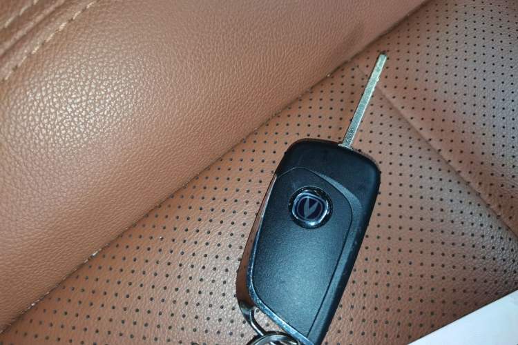 Used CHANGAN Eado 2016 1.6L GDI Automatic Cool Edition Interior 1