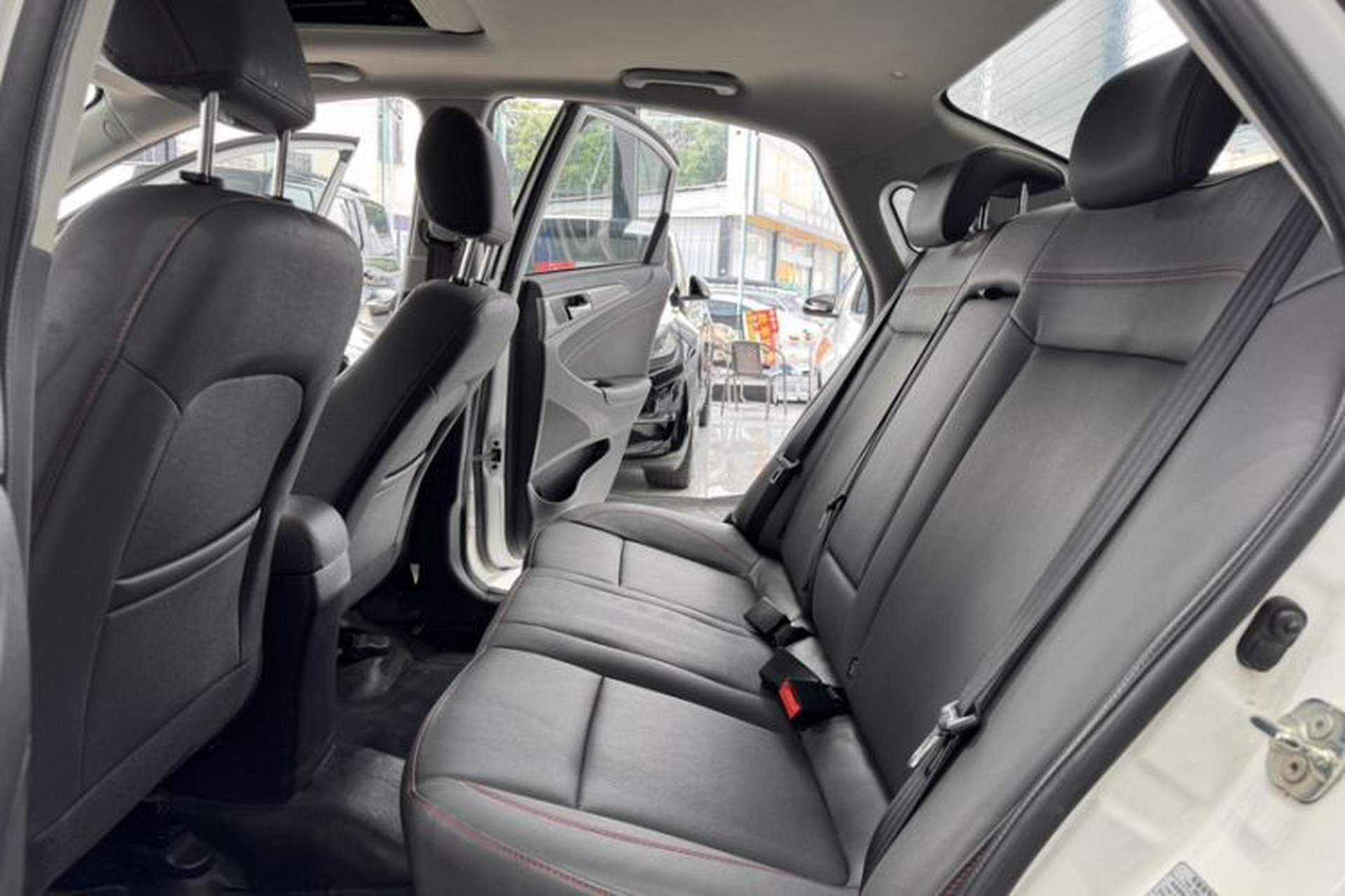 Used CHANGAN Eado 2016 1.6L Automatic Trend Model Interior 6