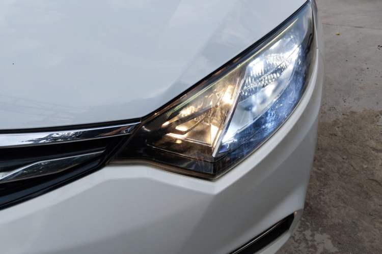 Used CHANGAN Eado 2016 1.6L Manual Junku Model Left Front Headlight