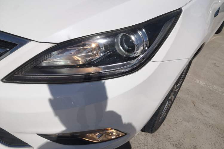 Used CHANGAN Eado 2016 1.6L Automatic Trend Model Left Front Headlight