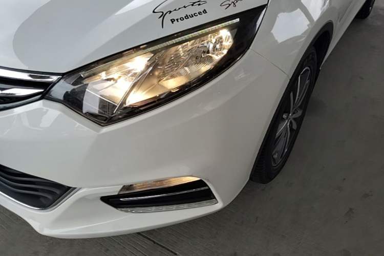 Used CHANGAN Eado 2016 1.6L Automatic Junku Model Left Front Headlight