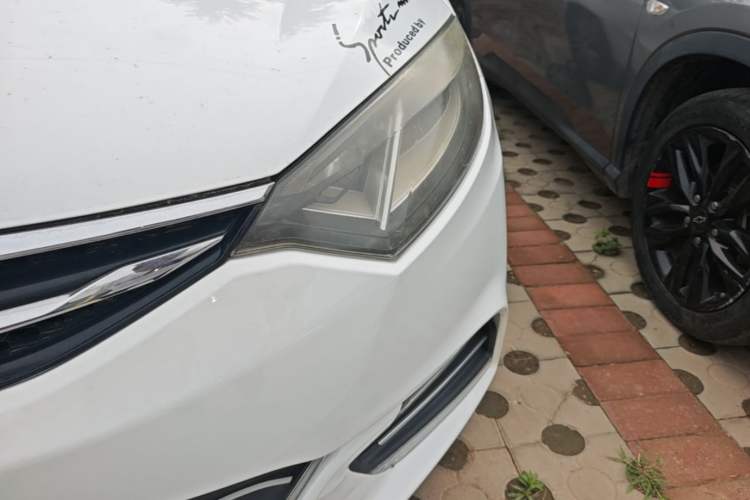 Used CHANGAN Eado 2016 1.6L Manual Junku Model Left Front Headlight