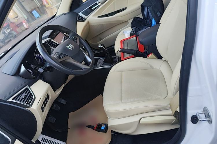 Used CHANGAN Eado 2016 1.6L Manual Fashion Edition Left Front Seat