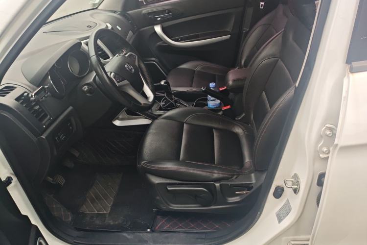 Used CHANGAN Eado 2016 1.6L Manual CarHome Custom Edition China IV Standard Left Front Seat