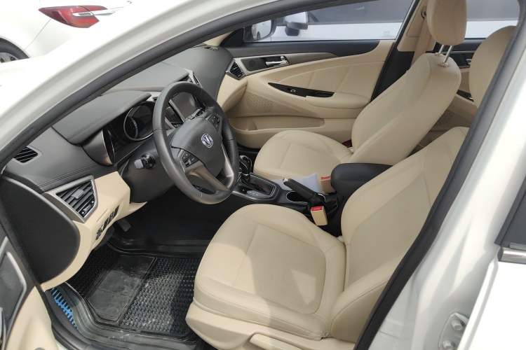 Used CHANGAN Eado 2016 1.6L Automatic Trend Model Left Front Seat
