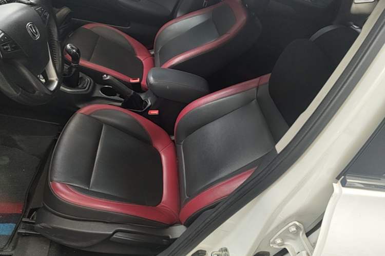 Used CHANGAN Eado 2016 1.6L Manual Junku Model Left Front Seat