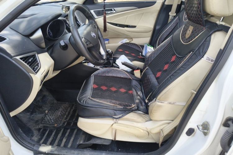 Used CHANGAN Eado 2016 1.6L Manual Fashion Edition Left Front Seat